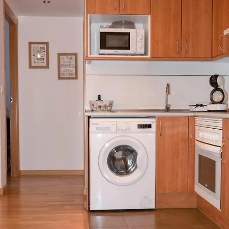 Apartament El Llano I, Parada En El Destino La Puebla De Alfinden