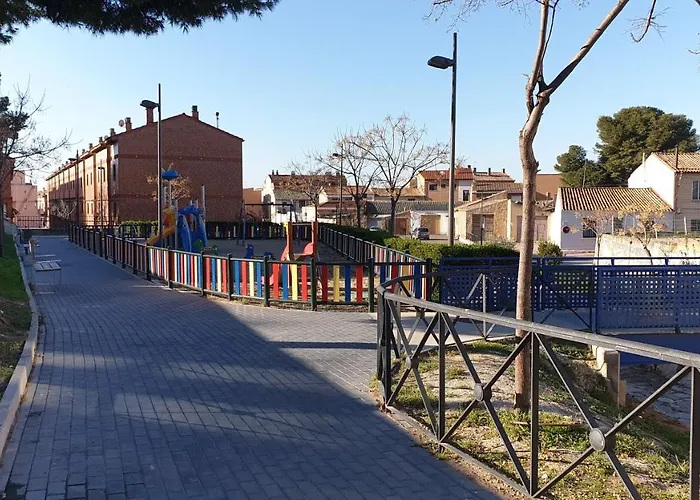 El Llano I, Parada En El Destino * La Puebla De Alfinden